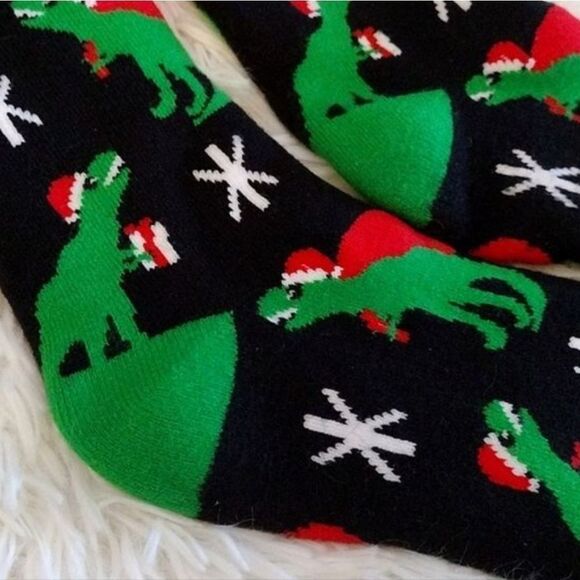 Hot Topic Dinosaurs and Muk Luks Gnomes Fleece Socks Bundle NEW - Picture 6 of 15